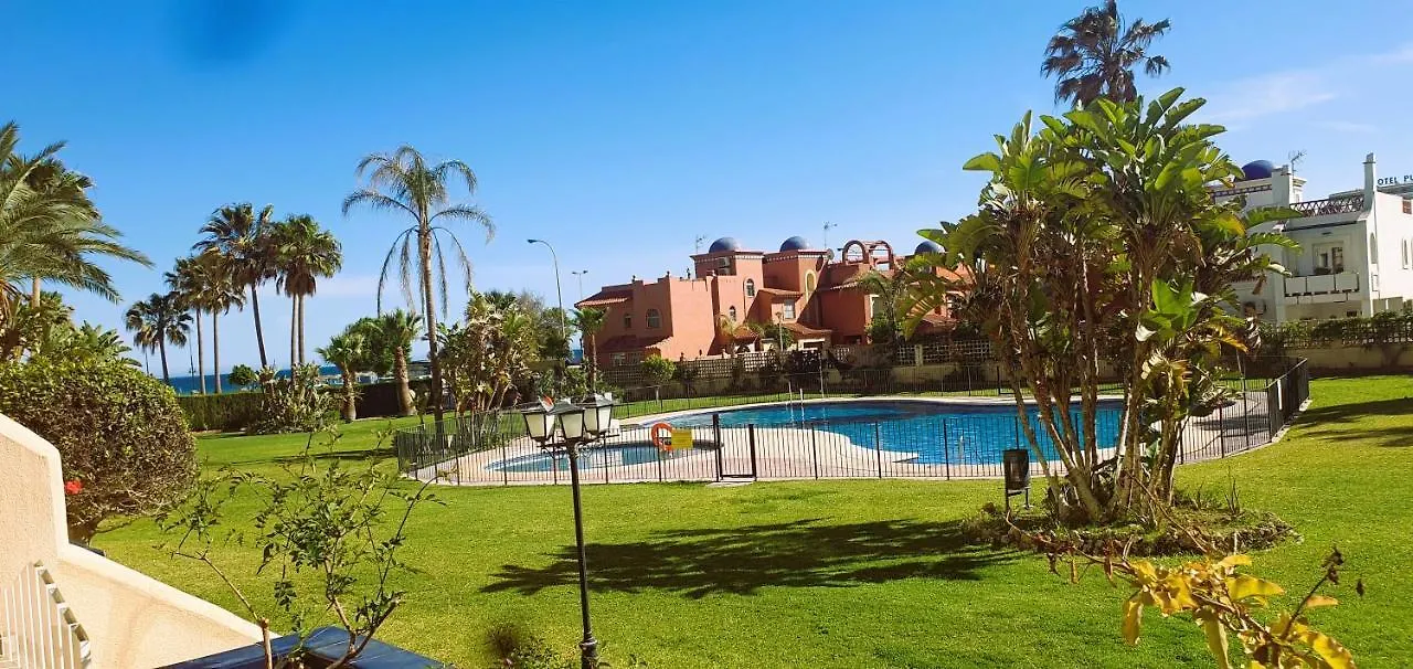 Vive La Vida: Torremolinos Apartment